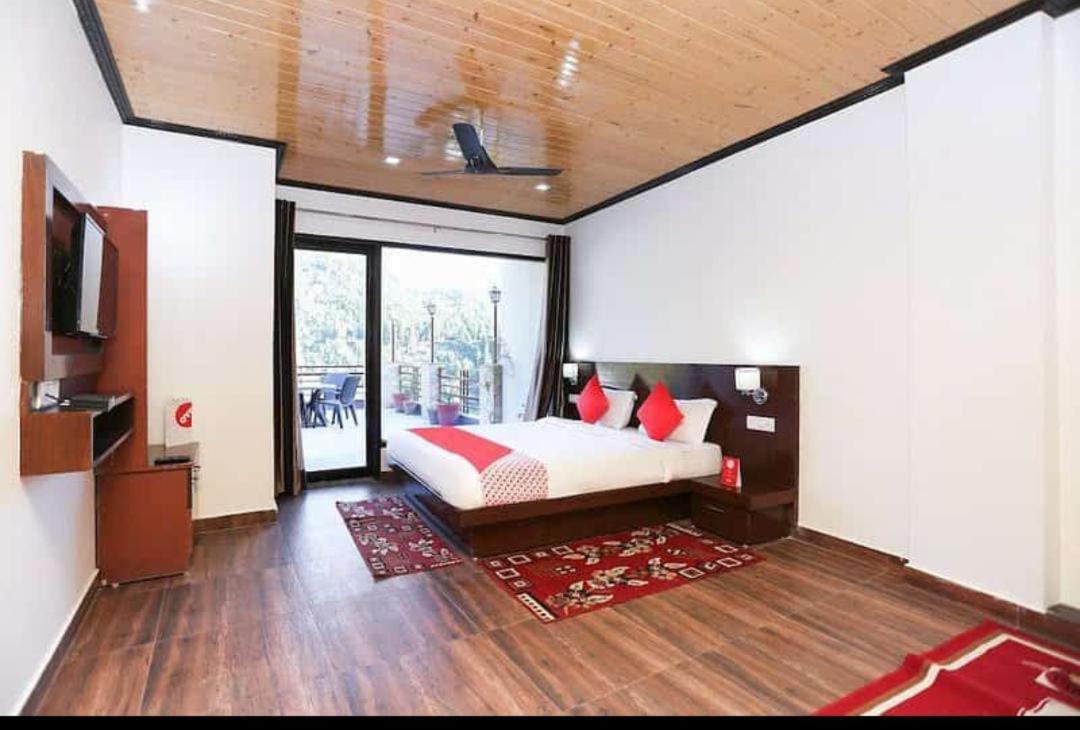 Hotel 7 Heavens موسوري المظهر الخارجي الصورة